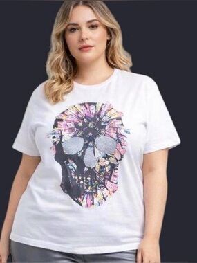 Heads or Tails White Graphic Tee with Multicolor Skull Print